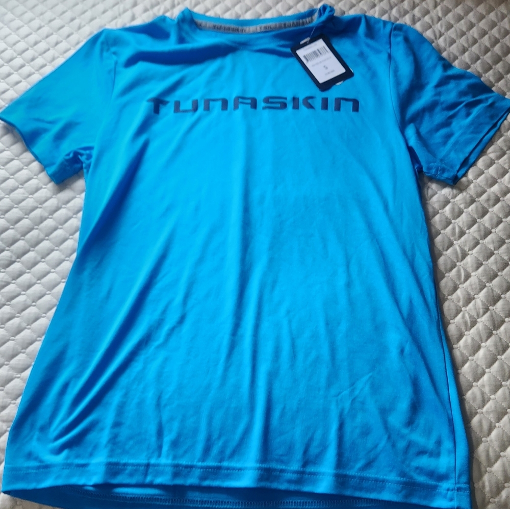 Tunaskin men's rash guard shirt